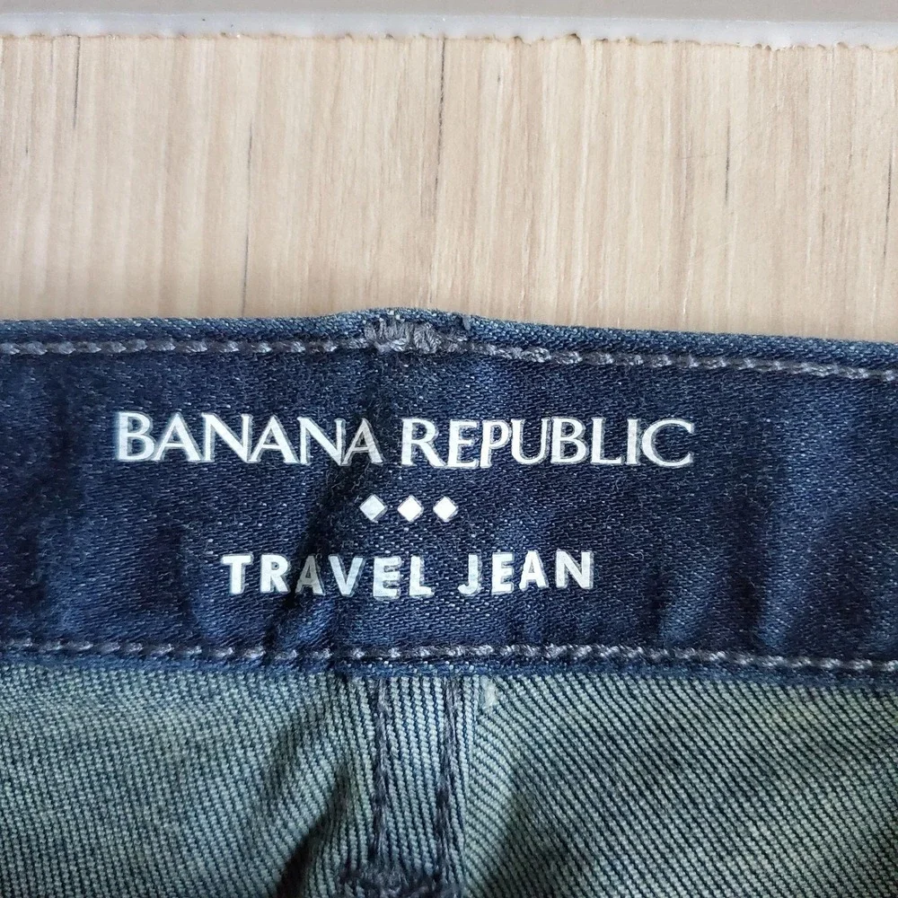 Banana Republic Jeans Mens 32x32 Blue Travel Jean Athletic Tapered Stretch